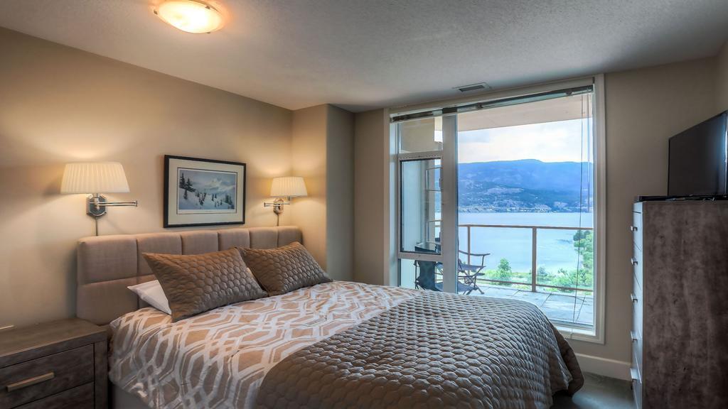 Sunset Waterfront Resort By Kelownacondorentals Exterior foto